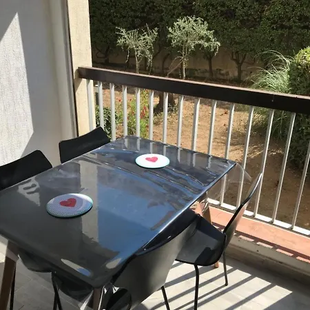 Apartmán Moderne Avec Loggia, Proche Port Et Plage, Cap D'agde - Fr-1-723-63 Agde